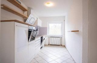 Mehrfamilienhaus kaufen in 57072 Siegen, Siegen - Provisionsfrei: 3,5-Zimmer Wohnung tolle Aussicht und Balkon