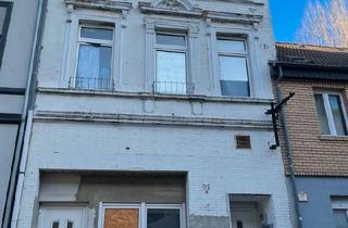 Wohnung kaufen in 47799 Krefeld, Krefeld - Mehrfamilienhaus