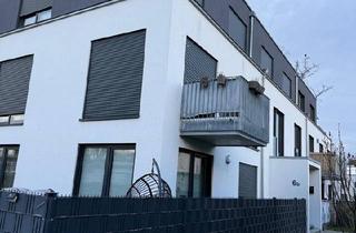 Wohnung kaufen in 76287 Rheinstetten, Rheinstetten - Hell & neuwertig: EG-Wohnung (2022) mit 100 m² Garten, Stellplatz