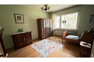 Doppelhaushälfte kaufen in 79111 Freiburg, Freiburg im Breisgau - DHH in Freiburg St. Georgen - ruhige Lage