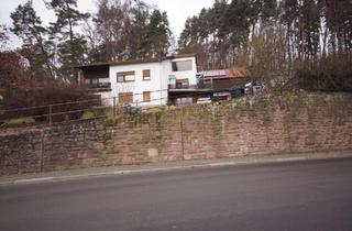 Haus kaufen in 54518 Osann-Monzel, Osann-Monzel - Renditeobjekt mit 3 Wohneinheiten