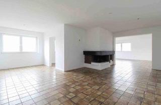 Wohnung kaufen in 33790 Halle, Halle (Westfalen) - Zentral gelegen: 4,5-Zimmer-Wohnung mit Balkon, Stellplatz & Fußbodenheizung - provisionsfrei