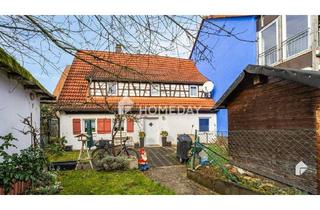 Mehrfamilienhaus kaufen in 90547 Stein, Stein - Schönes Bauernhaus mit 6 Zimmern und Garage in sehr guter Lage