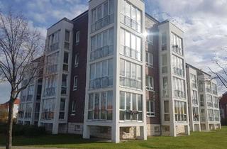 Wohnung kaufen in Kaiserbreite, 38855 Wernigerode, Fahrstuhl & tolle Aussicht ! 2-Zimmer-ETW mit verglaster Loggia/Wintergarten