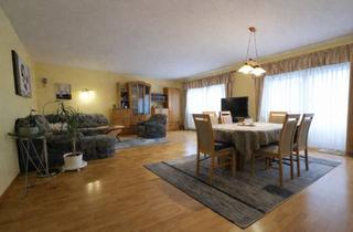 Wohnung kaufen in 90763 Südstadt, Großzügigkeit trifft Lebensqualität - 3-Zimmer-Wohnung mit Balkon und Kfz -Außenstellplatz