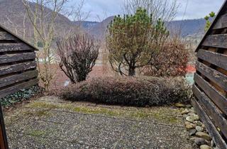 Wohnung kaufen in 72574 Bad Urach, 1-Zimmer-EG-Wohnung