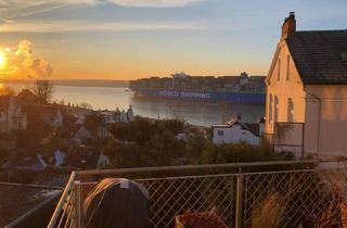 Wohnung kaufen in Grube, 22587 Blankenese, Beletage - fantastischer Elbblick - 151 qm, 5 Zi - Blankeneser Treppenviertel