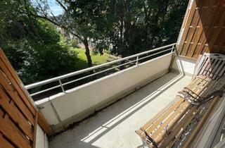 Wohnung kaufen in 23562 St. Jürgen, Schöne 2 Zimmer Eigentumswohnung mit 2 Balkonen und Tiefgaragenstellplatz