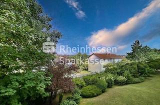 Wohnung kaufen in 55286 Wörrstadt, Attraktive 4-Zimmer-Etagenwohnung mit Balkon & Garage