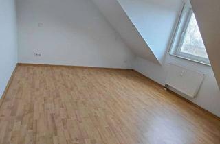 Wohnung mieten in Altlußheimring 34, 09355 Gersdorf, Helle Dachgeschosswohnung in ruhiger Lage von Gersdorf