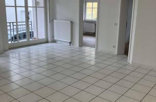 Wohnung mieten in Wetzlarer Str. 28b, 35586 Wetzlar, Frisch renovierte 3-Zimmer EG-Wohnung