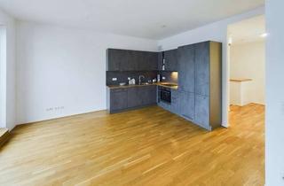 Wohnung mieten in Freiberger Straße, 01067 Friedrichstadt, Nahe Postplatz: Schicke 4-Zimmer-Maisonette mit Balkon & grünem Innenhof ideal für Paare | MaryAnn