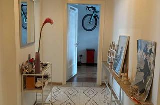 Wohnung mieten in Kolumbusplatz, 81543 Au-Haidhausen, Attraktive 3-Zimmer-Altbauwohnung, nur 3 Gehminuten zur Isar und zum Kolumbusplatz.