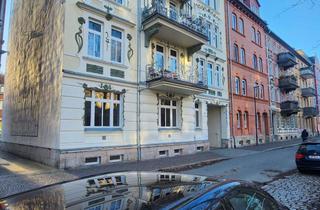 Wohnung mieten in Jahnstraße 15, 07743 West, Modernisierte EG-Wohnung mit dreieinhalb Zimmern und Einbauküche in Jena