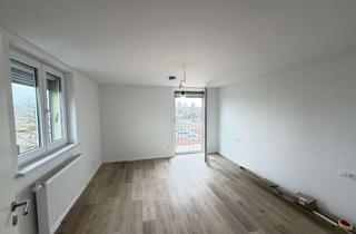 Wohnung mieten in Rosenthalstraße 21, 92224 Amberg, Erstbezug nach Sanierung – Traumhafte 2-Zimmer-Wohnung mit Balkon