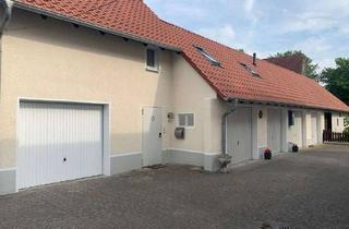 Garagen mieten in Blumenstraße 7A, 31275 Lehrte, Garage zur Miete in Lehrte - Blumenstraße