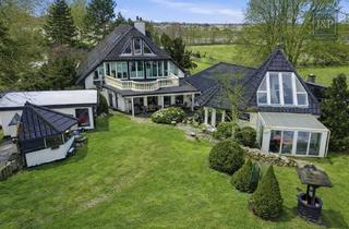Haus kaufen in 25795 Weddingstedt, Einmaliges Anwesen inkl. Weidefläche, Renditewohnungen & Pools