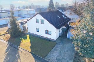 Haus kaufen in 73560 Böbingen, Freistehendes Zweifamilienhaus – modernisiert & vielseitig nutzbar!