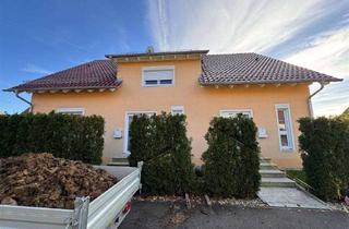 Haus kaufen in 72181 Starzach, Moderne Bestandsimmobilie mit Energieeffizienz – 4 Wohnungen, Garten & Stellplätze