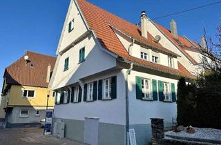 Haus kaufen in 72660 Beuren, Charmantes Wohnhaus mit kleinem Gärtle