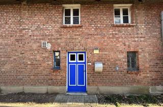 Haus kaufen in 38176 Wendeburg, Mitten in Wendeburg! Interessantes Objekt mit Glasfaseranschluss, großer Garage ...