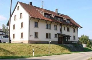 Mehrfamilienhaus kaufen in Leiterbachstraße 30, 79774 Albbruck, Mehrfamilienhaus mit 6 Wohnungen und großem Grundstück in Albbruck-Unteralpfen