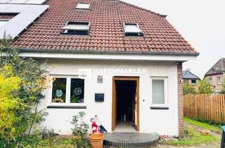 Doppelhaushälfte kaufen in 23626 Ratekau, Doppelhaushälfte im Ortskern von Ratekau!