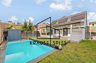 Einfamilienhaus kaufen in 74348 Lauffen, Umfassend saniertes Einfamilienhaus mit Pool in bester Lage von Lauffen