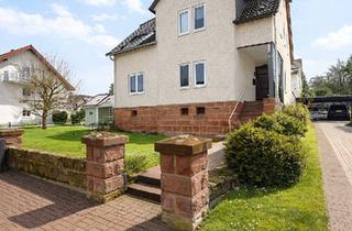 Einfamilienhaus kaufen in 36124 Eichenzell, Einfamilienhaus mit Charakter, PV-Anlage und herrlicher Wohnlage