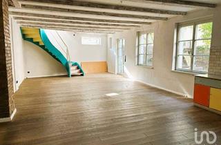 Villa kaufen in 12109 Mariendorf, Traumort für Freigeister & Lebensentwürfe mit Walnußbaum im Garten (Haus im WEG Eigentum)