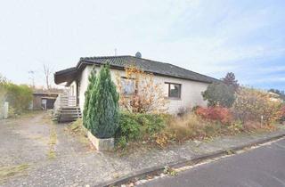 Haus kaufen in 38543 Hillerse, Renovierungsbedürftiger Bungalow direkt am Feld!