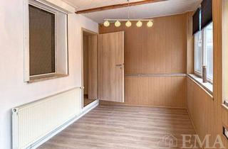 Einfamilienhaus kaufen in 14712 Rathenow, Massiv gebauter Bungalow auf großzügigem Gartengrundstück