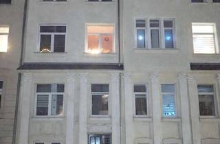 Wohnung kaufen in 08525 Hammervorstadt, Dreiraumwohnung mit Erker in Plauen für Kapitalanlage oder Eigennutzer