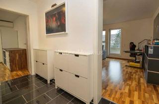 Wohnung kaufen in 53229 Holzlar, Schicke 62 m²-Wohnung mit 2 Balkonen / Klimaanlage im Schlafzimmer / Aufzug / Duplex-Stellplatz