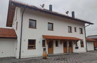 Wohnung mieten in 85667 Oberpframmern, Geschmackvolle 3-Zimmer-Wohnung mit Terrasse und EBK in Oberpframmern