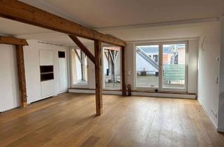 Wohnung mieten in Lausitzer Platz 10, 10997 Kreuzberg, Luxuriöses 3-Zimmer Dachgeschoß mit 45 qm großer Dachterasse in Berlin-Kreuzberg