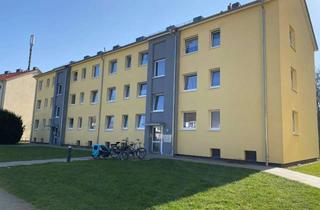 Wohnung mieten in Sven-Hedin-Straße 35, 27755 Stickgras/Annenriede, Renovierte 3-Zimmer-Wohnung mit Balkon