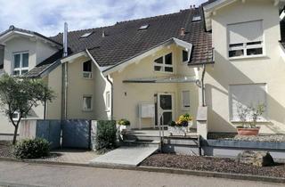 Wohnung mieten in Untere Weinbergstraße, 75239 Eisingen, Südhang Eisingen: Gepflegte 2-Zimmer Maisonette-Wohnung im 3. OG in Eisingen
