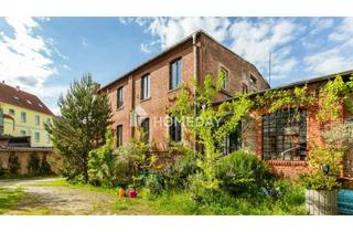 Haus kaufen in 06667 Weißenfels, 3.098 m² Privat-Ensemble: 364 m² Ziegelwohnhaus, ausbaubare Industriehallen & großer Garten