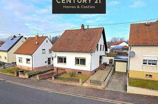 Einfamilienhaus kaufen in 66450 Bexbach, Attraktives freistehendes Einfamilienhaus mit Raum für Visionen in ruhiger Lage von Bexbach