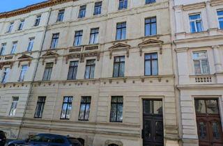 Haus kaufen in 07973 Greiz, MFH in Greiz zum 10-fachen der Jahresmieten zu verkaufen !