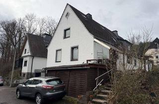 Doppelhaushälfte kaufen in 59823 Arnsberg, Doppelhaushälfte mit Entwicklungsmöglichkeiten