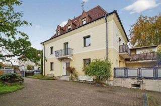 Wohnung kaufen in 76187 Karlsruhe, Karlsruhe / Knielingen - Charmante 3-Zimmer-Erdgeschosswohnung mit großer Terrasse und Garage