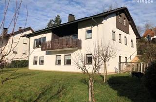 Haus kaufen in 90513 Zirndorf, Zirndorf - Wohnhaus mit Einliegerwohnung in ruhiger Lage von Zirndorf