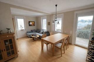 Wohnung kaufen in 73033 Göppingen, Sonnige Erdgeschosswohnung mit Südgarten und Kamin – modernisiert und sofort bezugsbereit