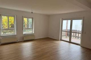 Wohnung kaufen in 55278 Hahnheim, Ruhig gelegene 3-Zimmer-Wohnung mit Terrasse und PKW-Stellplatz in Hahnheim - neu saniert/renoviert