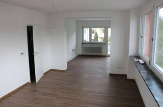Wohnung mieten in Neckarstraße 63a, 76199 Weiherfeld-Dammerstock, Dreizimmerwohnung plus Hobbyraum in Karlsruhe