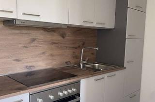 Wohnung mieten in Virchowplatz 11, 08060 Marienthal, Neusanierte 1-Raum Wohnung mit Einbauküche!