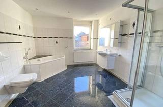 Wohnung mieten in Südstr. 18, 42551 Velbert, *geräumige 2-Zimmer Wohnung mit Wohnküche und Dachterrasse*