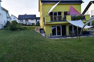 Wohnung mieten in Römerstraße 13, 71570 Oppenweiler, Neuwertige Maisonette-Wohnung mit Balkon und EBK in Oppenweiler